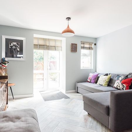 Second Nest Nine Elms Διαμέρισμα Λονδίνο Εξωτερικό φωτογραφία